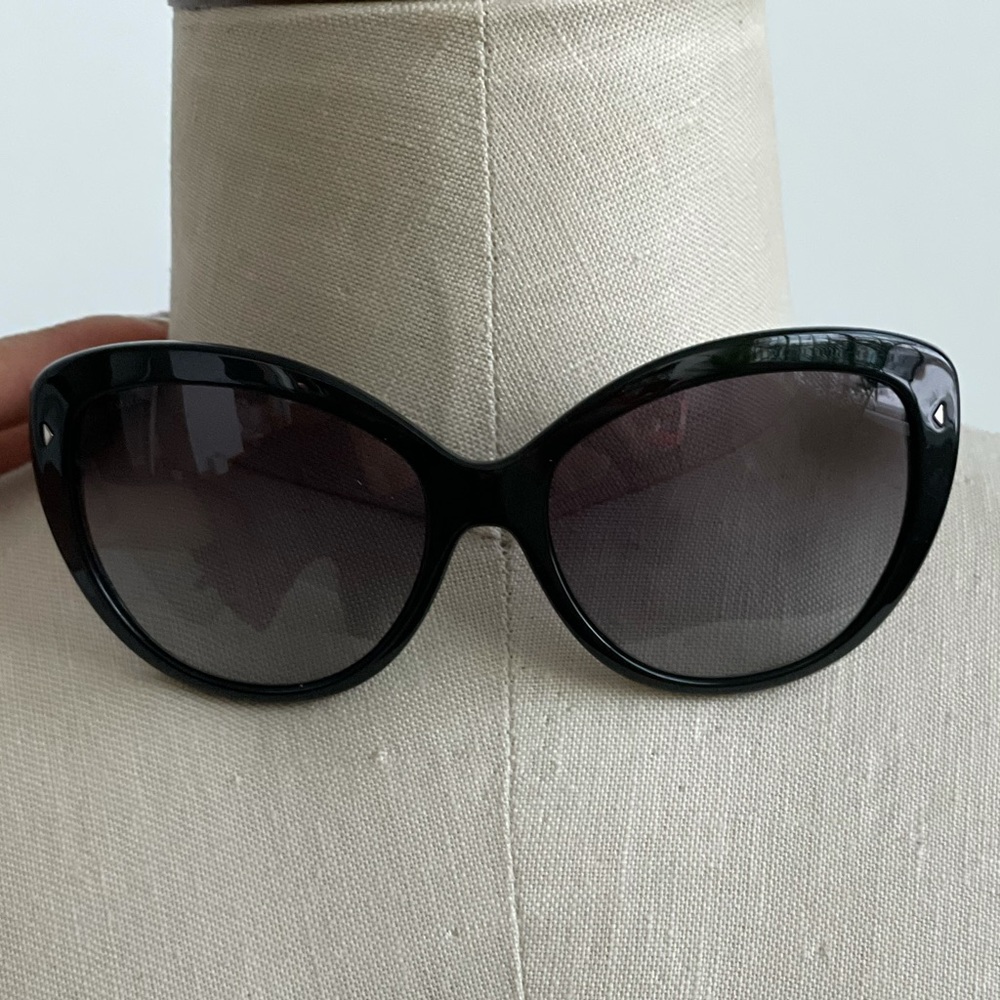 Prada cat eye Sunglasses